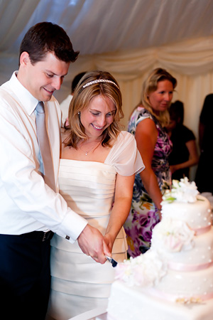 Wedding Photography Cornwall - cake cutting